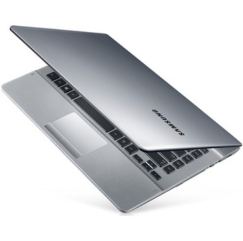 samsung/三星 270e4v-x0b/x0c/x0d 4g i3-3120(神秘银)