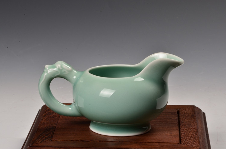 【沐云翰】宜兴阳羡汉青青瓷*公道杯 全手工家居摆件茶器