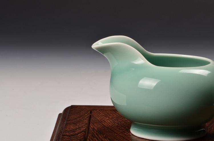 【沐云翰】宜兴阳羡汉青青瓷*公道杯 全手工家居摆件茶器