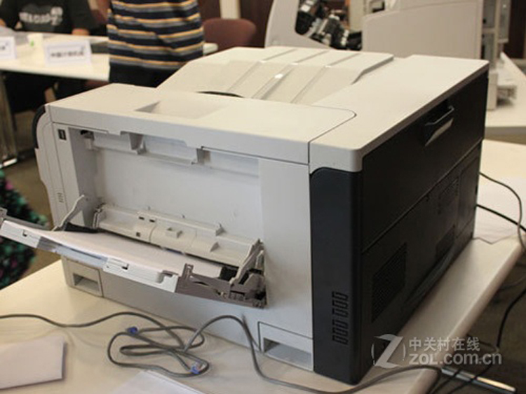 惠普(hp color laserjet cp5225n 彩色激光打印机专业低成本彩色输出
