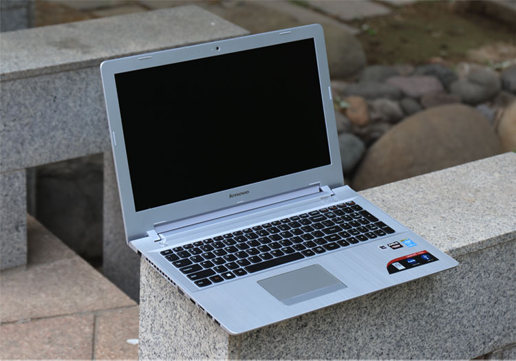 联想(lenovo)y50c 15.6英寸游戏笔记本电脑(i5-5200u/黑色 标配)