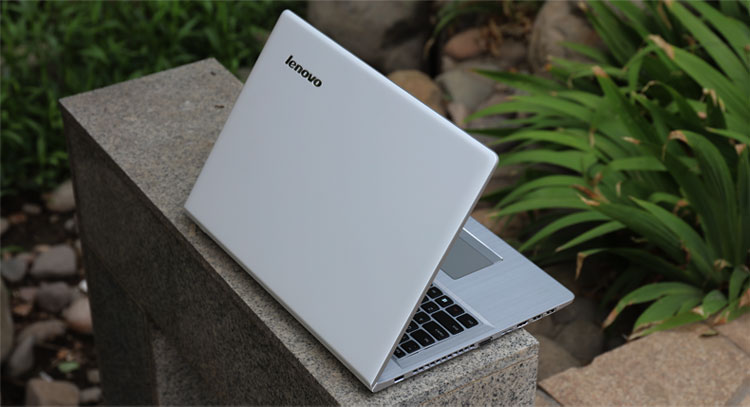 联想(lenovo)y50c 15.6英寸游戏笔记本电脑(i5-5200u/黑色 标配)