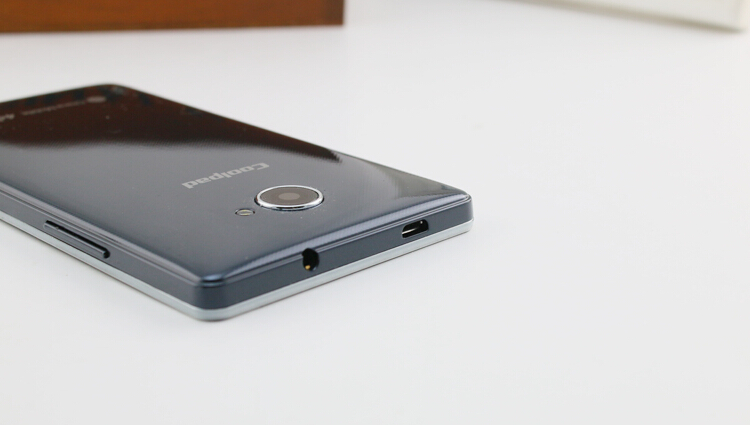 酷派(coolpad)8720l 移动4g 单卡多模 四核 4g内存 5英寸 500万像素