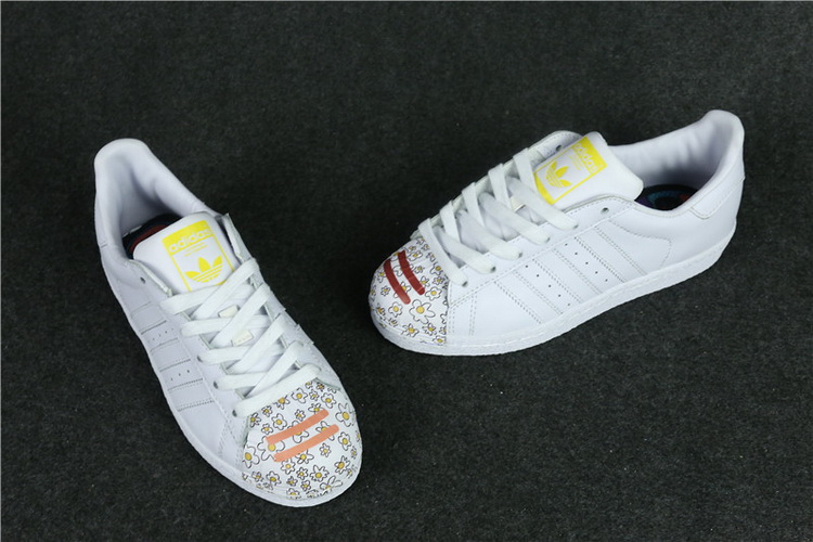 adidas阿迪达斯 菲董六方联名情侣板鞋彩绘贝壳头板鞋sueprstar