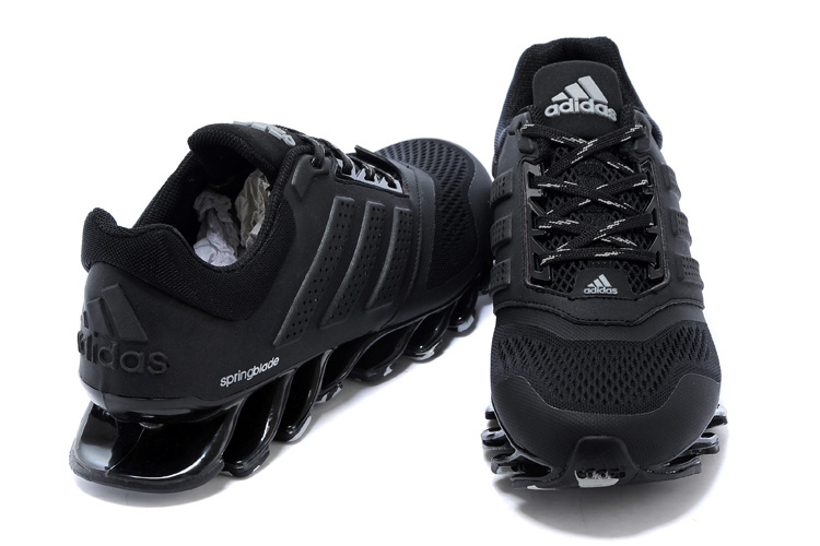 adidas 阿迪达斯 跑步鞋 springblade 刀锋战士 4代 网面透气 男女