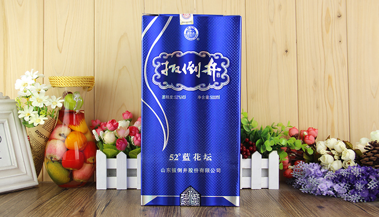 52度 扳倒井蓝花坛 浓香型白酒 礼盒装 500ml
